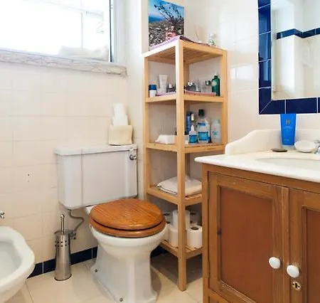 Apartamento Coracao Das Amoreiras * Лиссабон